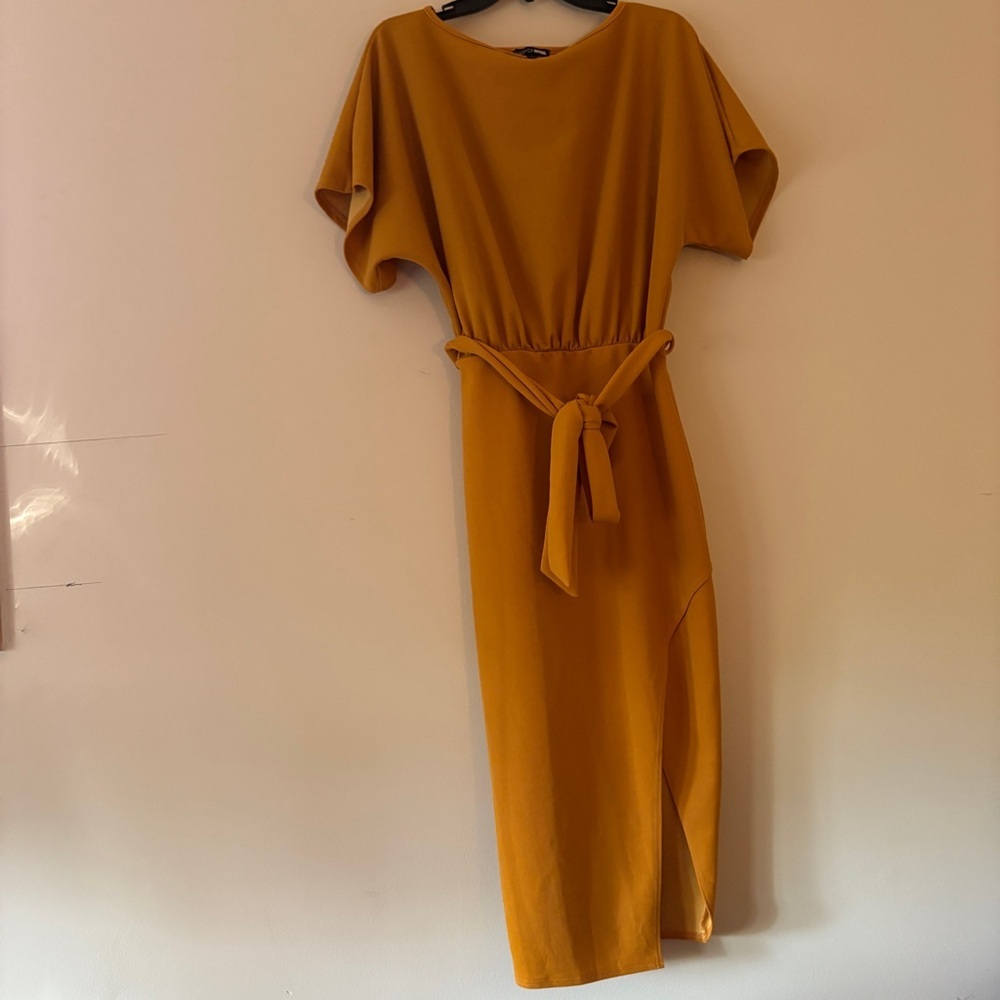 Fashion Nova Mustard Yellow Belted Midi Dress Size Medium